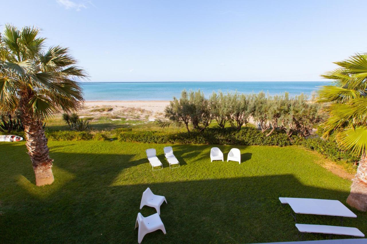 Casa Vacanze Ibiscus Alcamo Marina Exterior foto